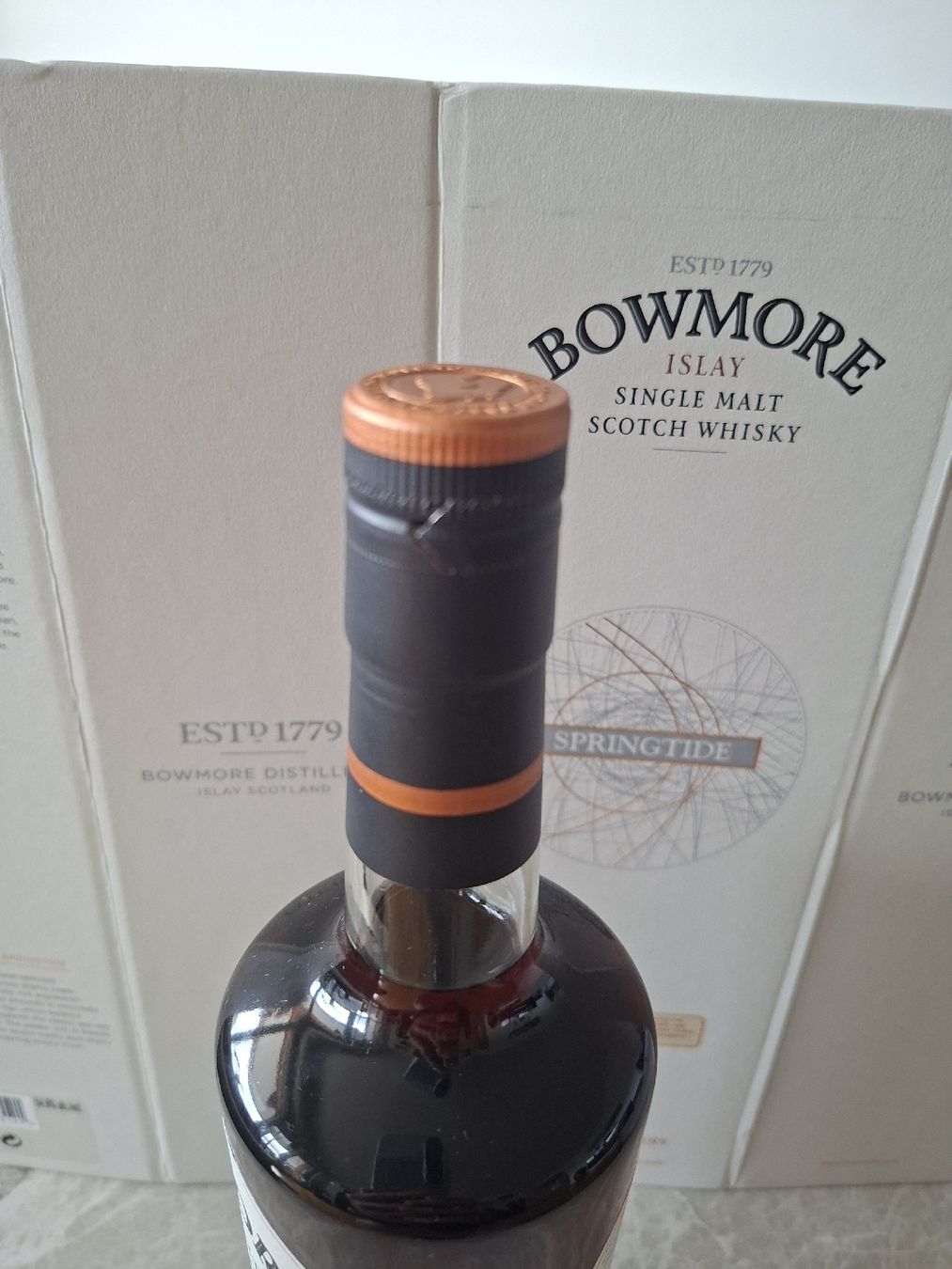 Bowmore Spiritueux: Bowmore Springtide Islay Single Malt Scotch Whisky 54.9% – D'occasion à Kriens par Arthur73 3