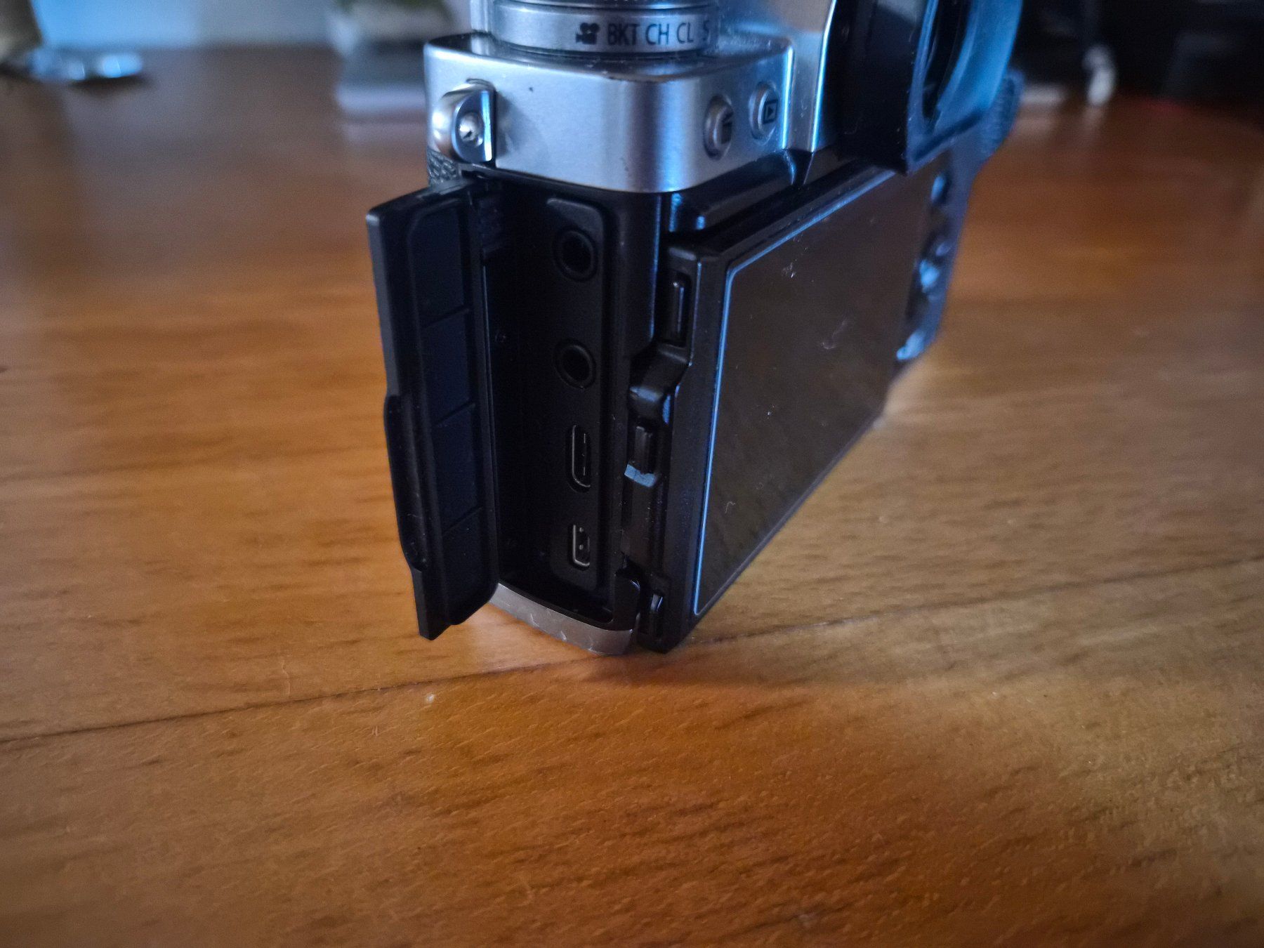 Fujifilm Fotocamera: Fujifilm X-T3 – Usato da Fribourg venduto da Syxal 1
