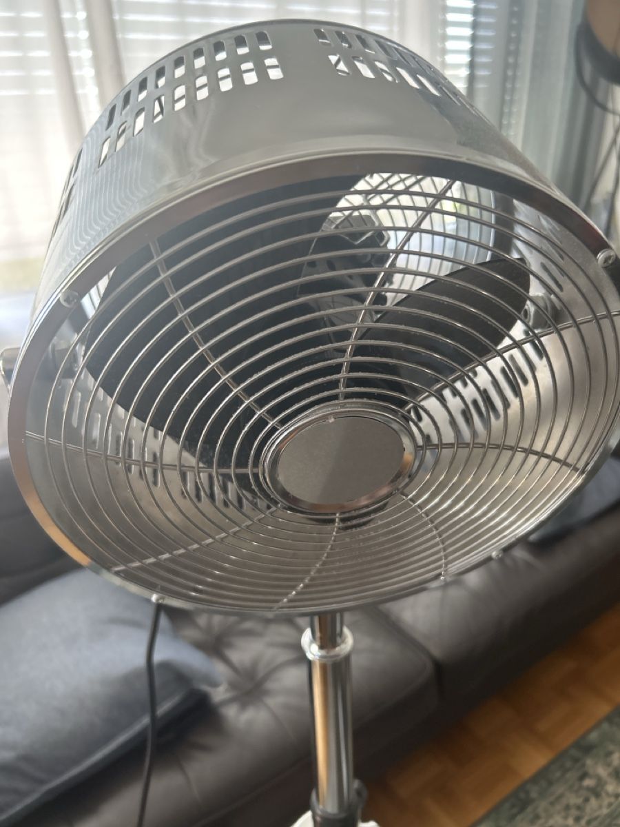 Ventilatoren: Standventilator im Retro Design mit Stativfuss chrom – Gebraucht aus Stäfa von mic.walo 1