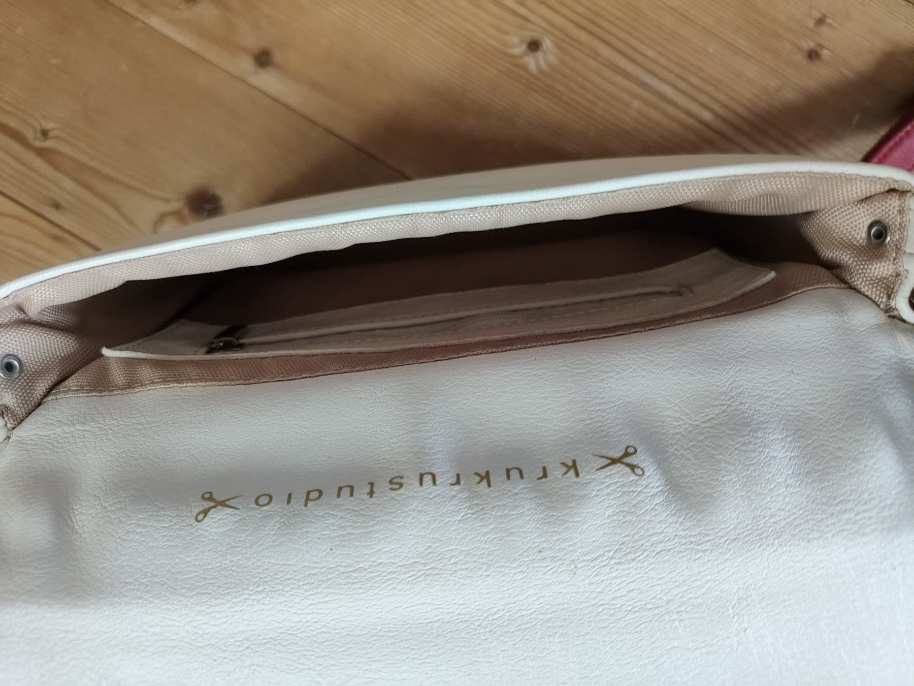 Borse da donna: Goethe Faust Tasche aus veganem Leder – Usato da Uster venduto da jul_8jwz 4