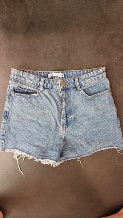 Jeans-Shorts ZARA Damen Grösse 38 guter Zustand