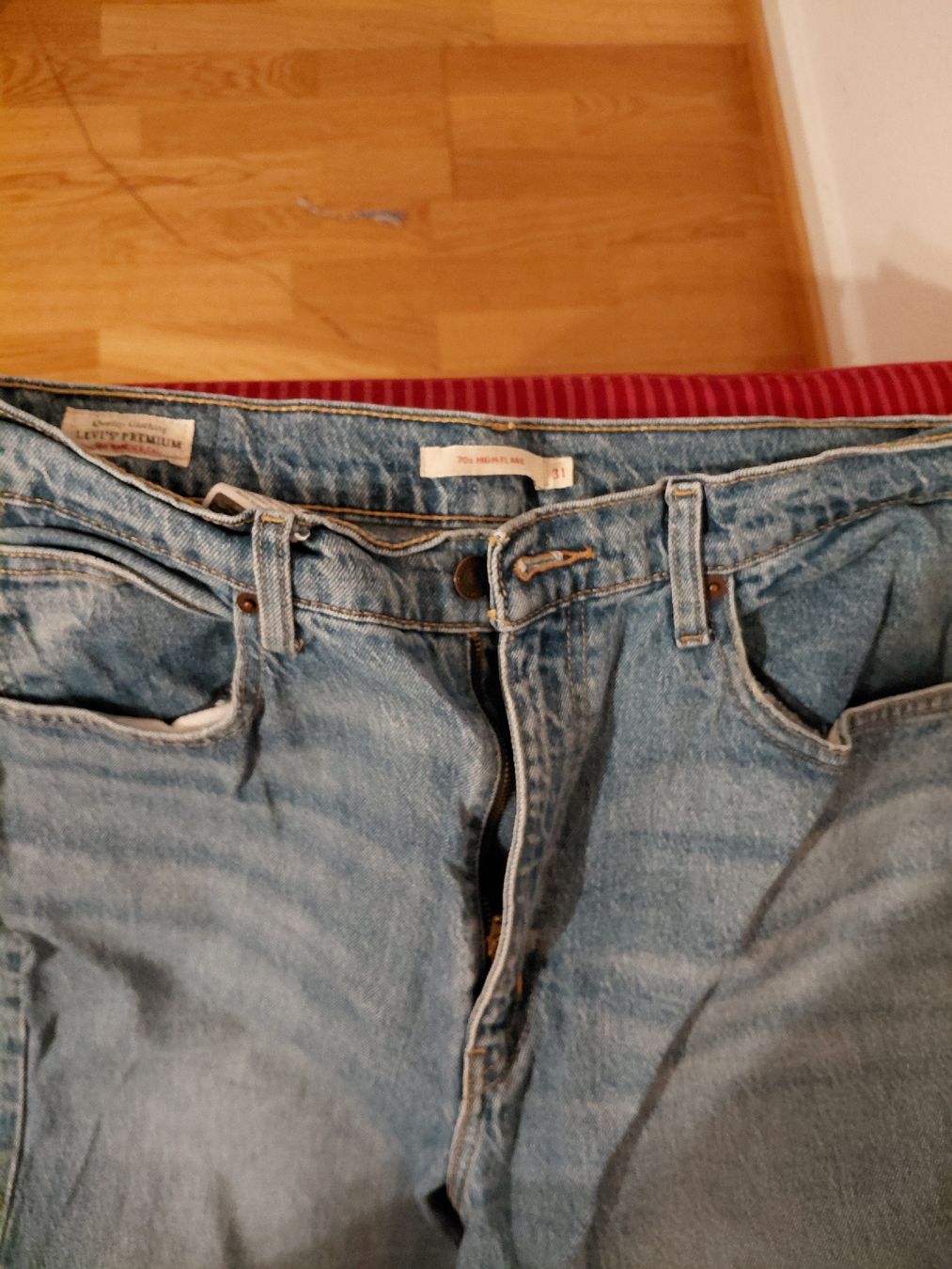 Levi's Jeans: levis 70s high rise flare – Usato da Winterthur venduto da adventurenala 1