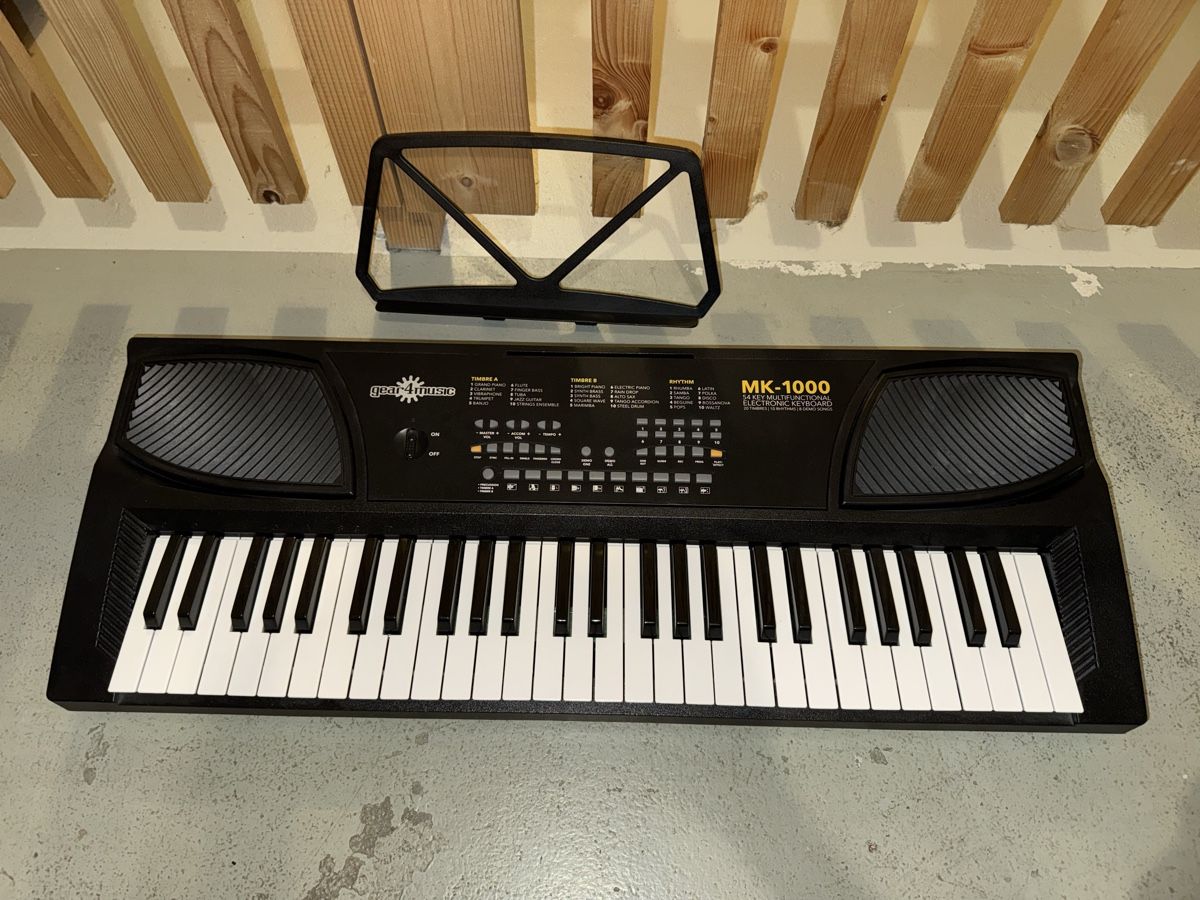 Musikinstrumente: Keyboard – Gebraucht aus Gossau ZH von Shaolin