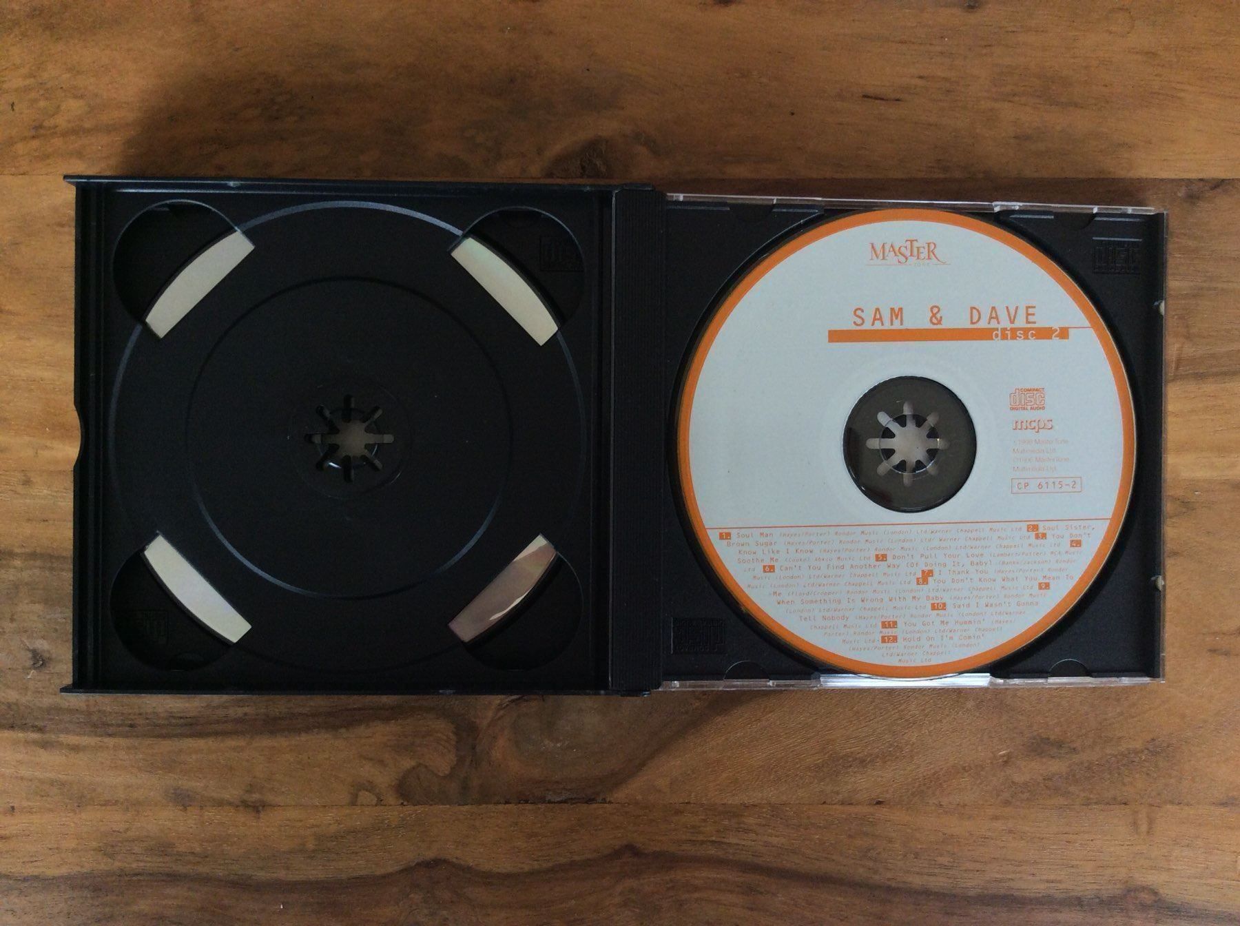 CD: CD The Commodores - Sam & Dave – Usato da Horgen venduto da flyingpenguin2000 2