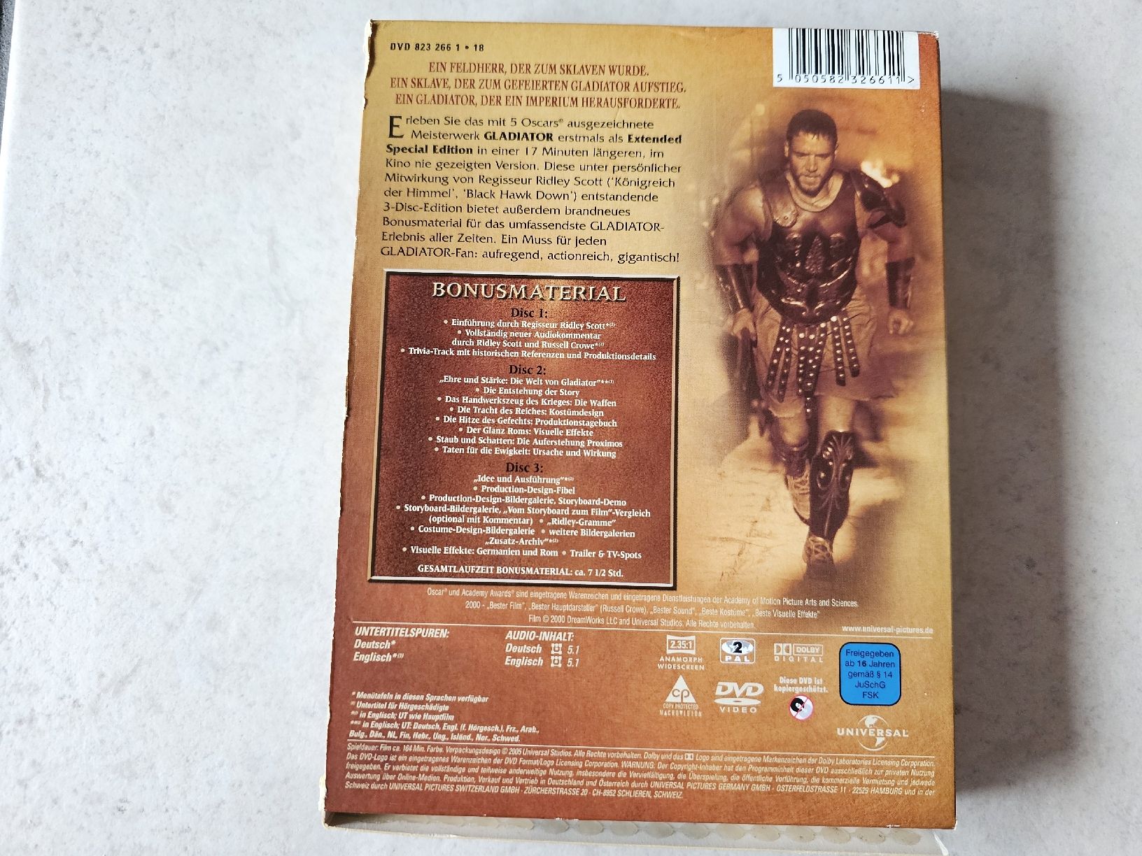 Tous les DVDs: Gladiator  -  3 Disc Extended Special Edition – D'occasion à Schneisingen par backstore24 1