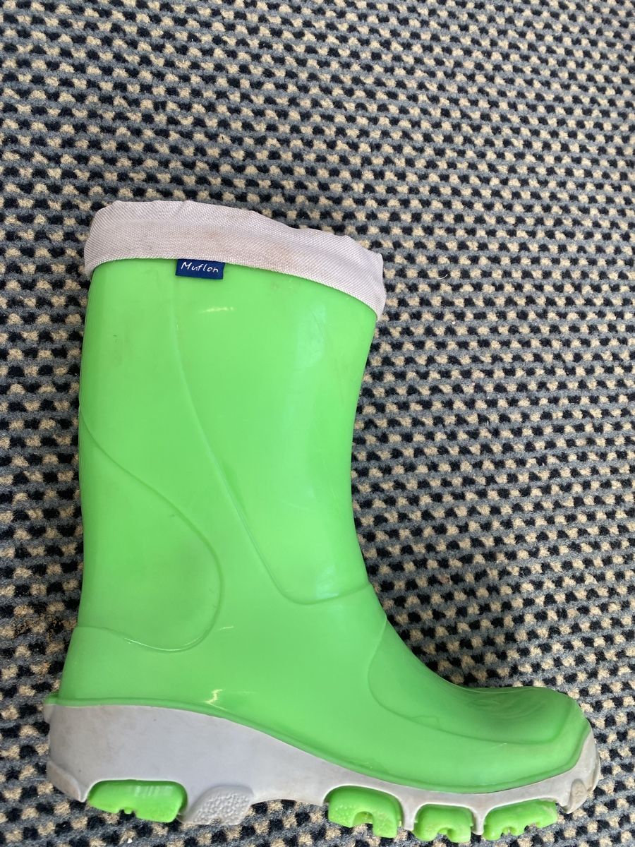 Scarpe per ragazzi: Regenstiefel 33-34 Muflon – Usato da Gümligen venduto da zeusone1 2