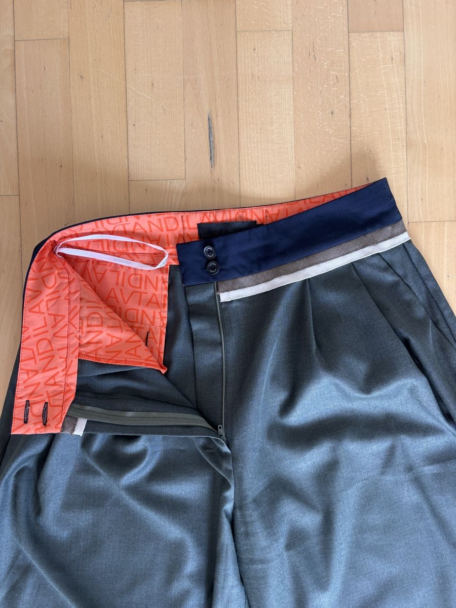 Pantaloni: Avtandil trousers – Nuovo (secondo la descrizione) da Zürich venduto da Grothschild 2