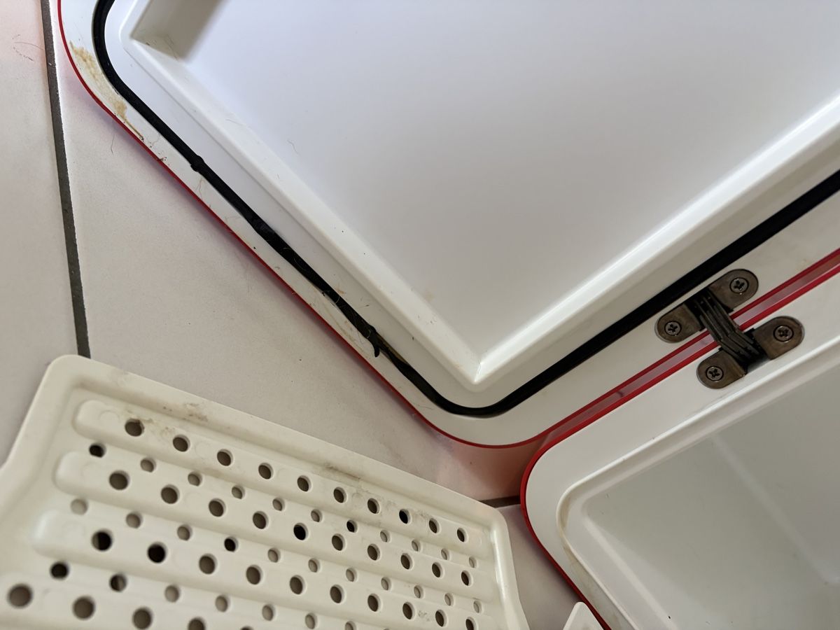Réfrigérateurs: Mini-Kühlschrank rot Retro  – D'occasion à Frick par Lipstik 6