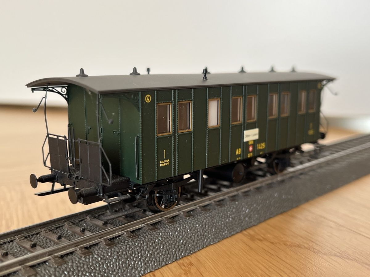 Brawa Modelleisenbahnen: 2 Stk SBB Personenwagen 2 achsig Brawa – Gebraucht aus Basel von Re620_11627 3