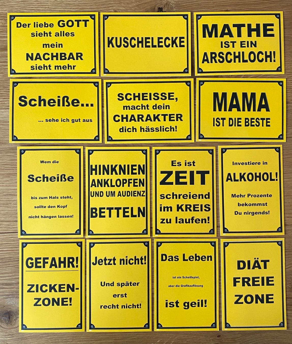 Cartoline postali: Verschiedene Postkarten mit coolen Sprüchen – Nuovo e nell'imballaggio originale da Zäziwil venduto da Emlea