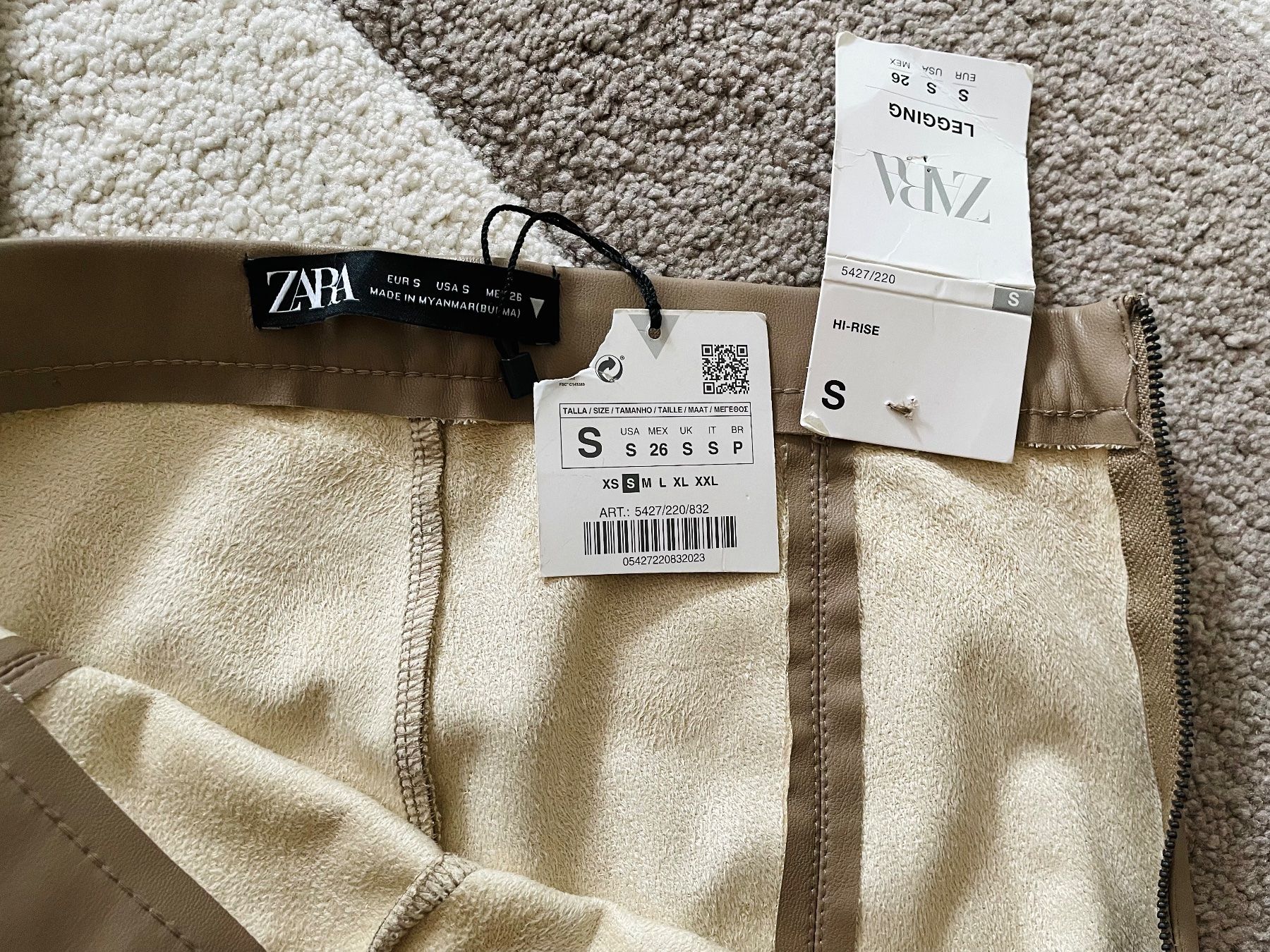 Zara Pantalons: HOSE - PANTALON - LEGGING – Neuf avec emballage d'origine à Zürich par Mina_09 2