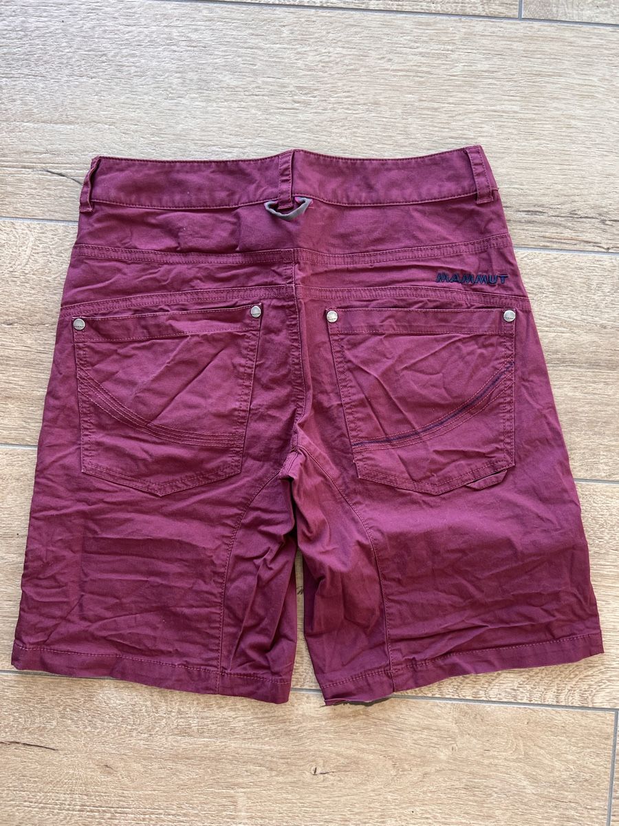 Mammut Pantaloni: Short de randonnée Mammut – Usato da La Neuveville venduto da neitre 1