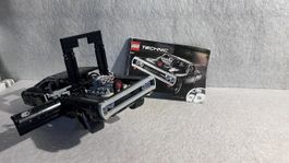 LEGO Technic 42111 Dom's Dodge Charger