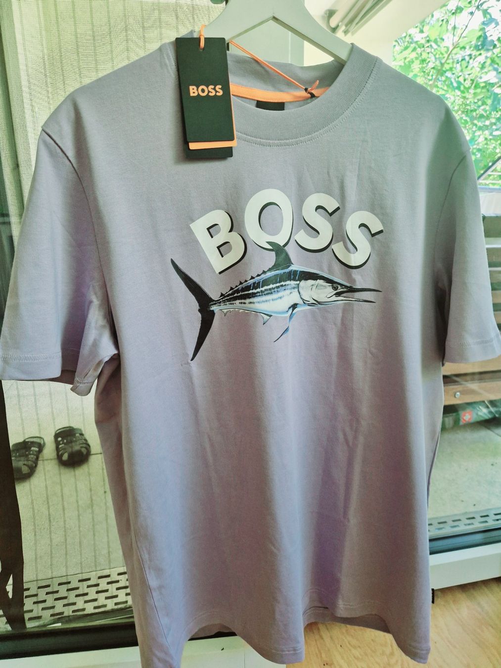 Hugo Boss T-shirt: T-Shirt BOSS – Nuovo e nell'imballaggio originale da Uzwil venduto da ole_8t2v