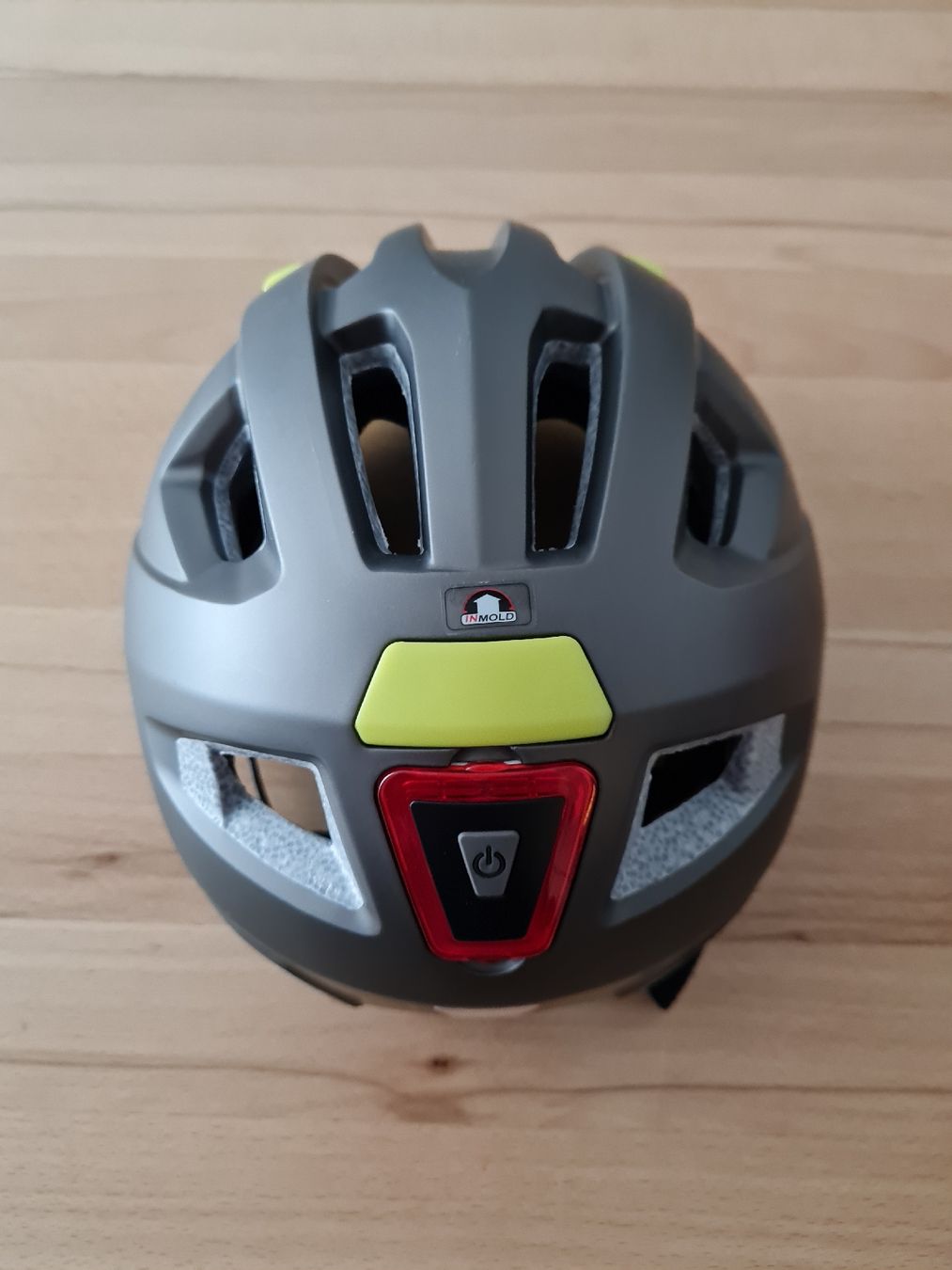 Casques: Fahrradhelm grau/gelb Grösse M – Neuf (Voir description) à Tagelswangen par Heaven2501 1