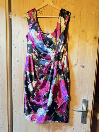 Kleid von Sixth Sense