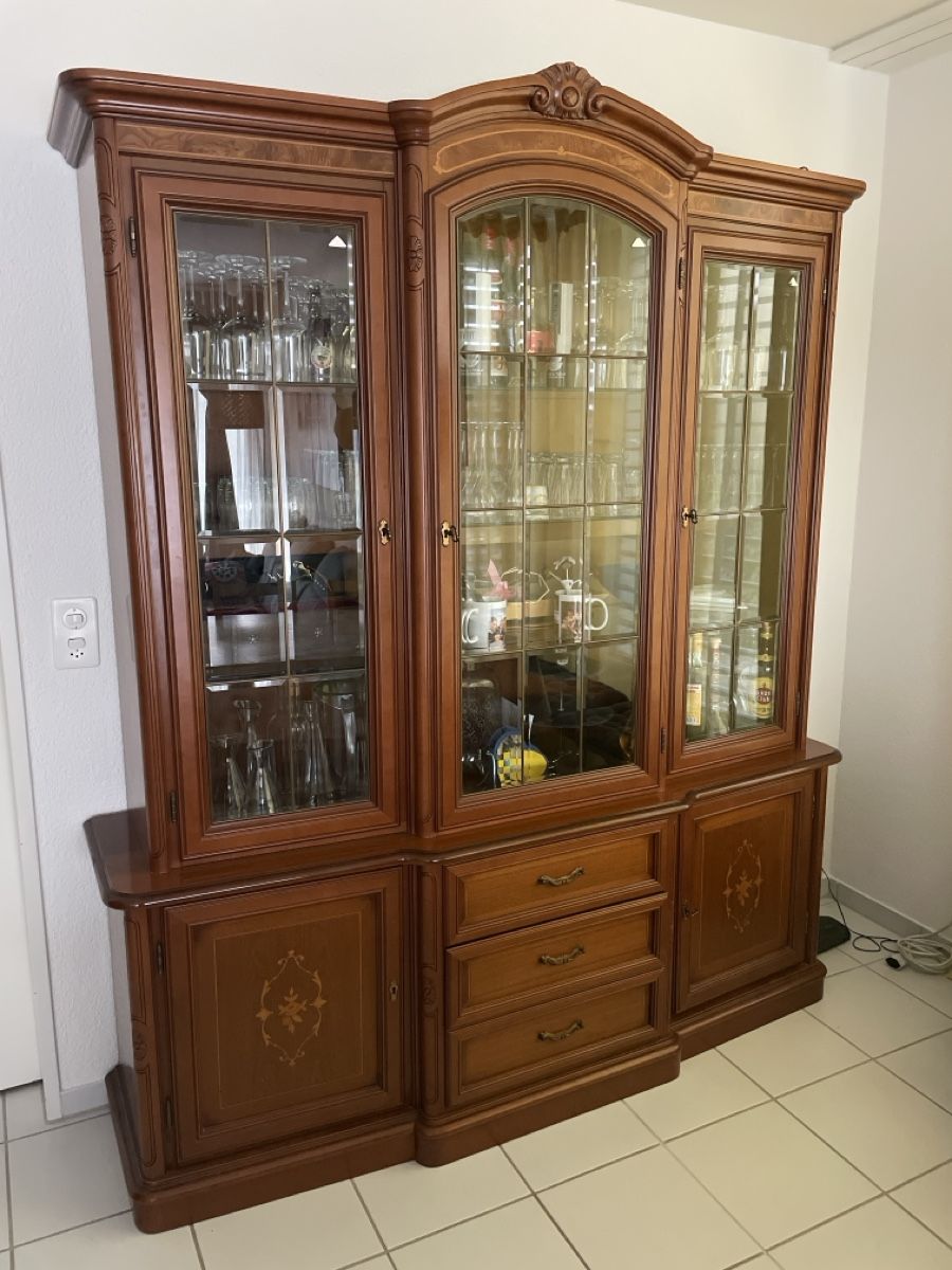 Vetrine: Vitrine massiv Kirschbaum – Usato da Oensingen venduto da marijadavide