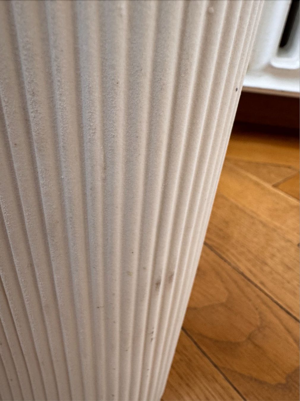 Vasi & Recipienti: Muuto Ridge Vase 35cm – Usato da Zürich venduto da jis_6l89 3