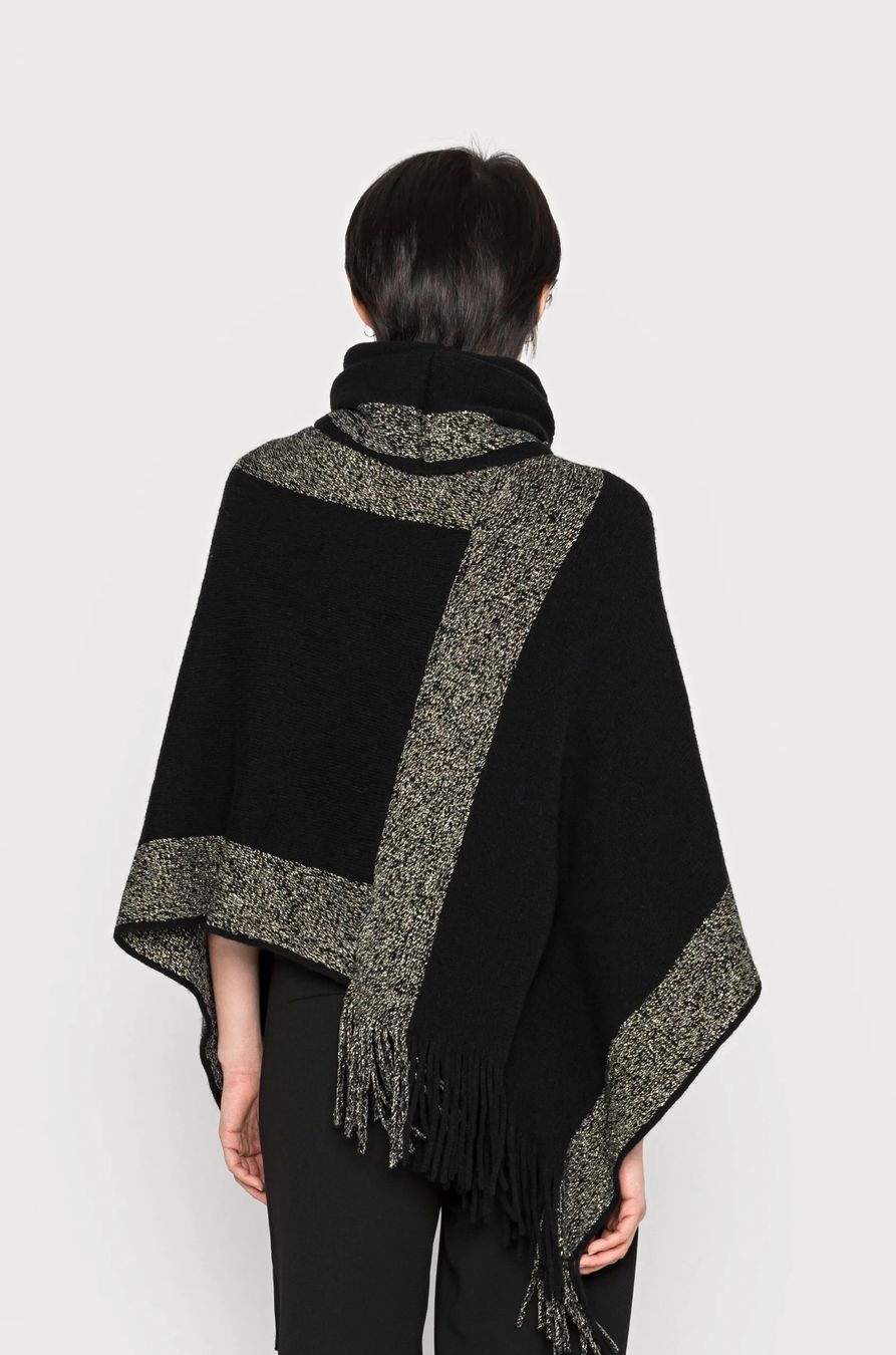 Autres vêtements & accessoires: Anna Field Cape – Neuf avec emballage d'origine à Luzern par Felicita_26 3