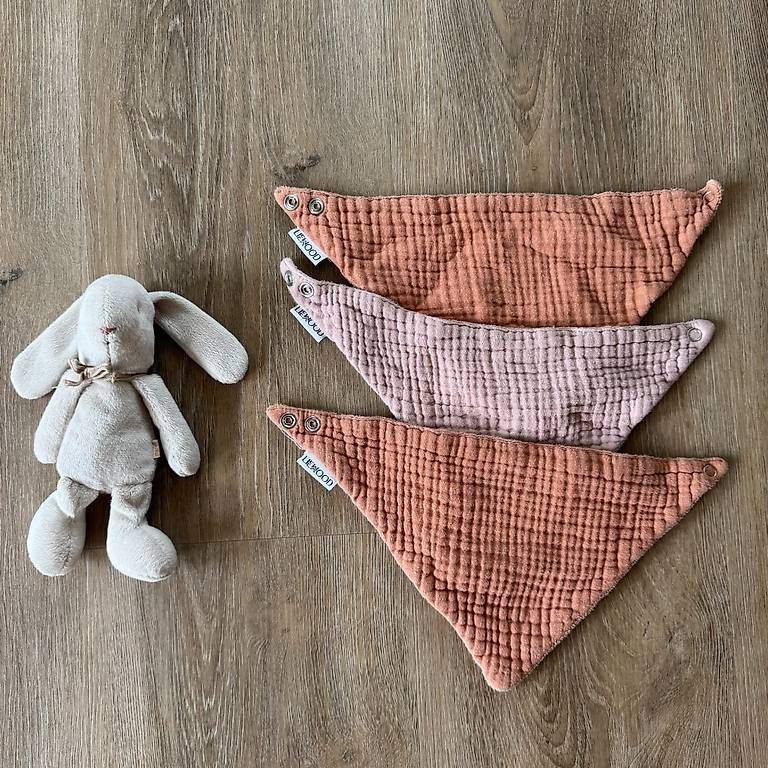 Baby-Mahlzeiten: Liewood Baby Lätzchen "Bib" – Gebraucht aus Langenthal von InteriorN