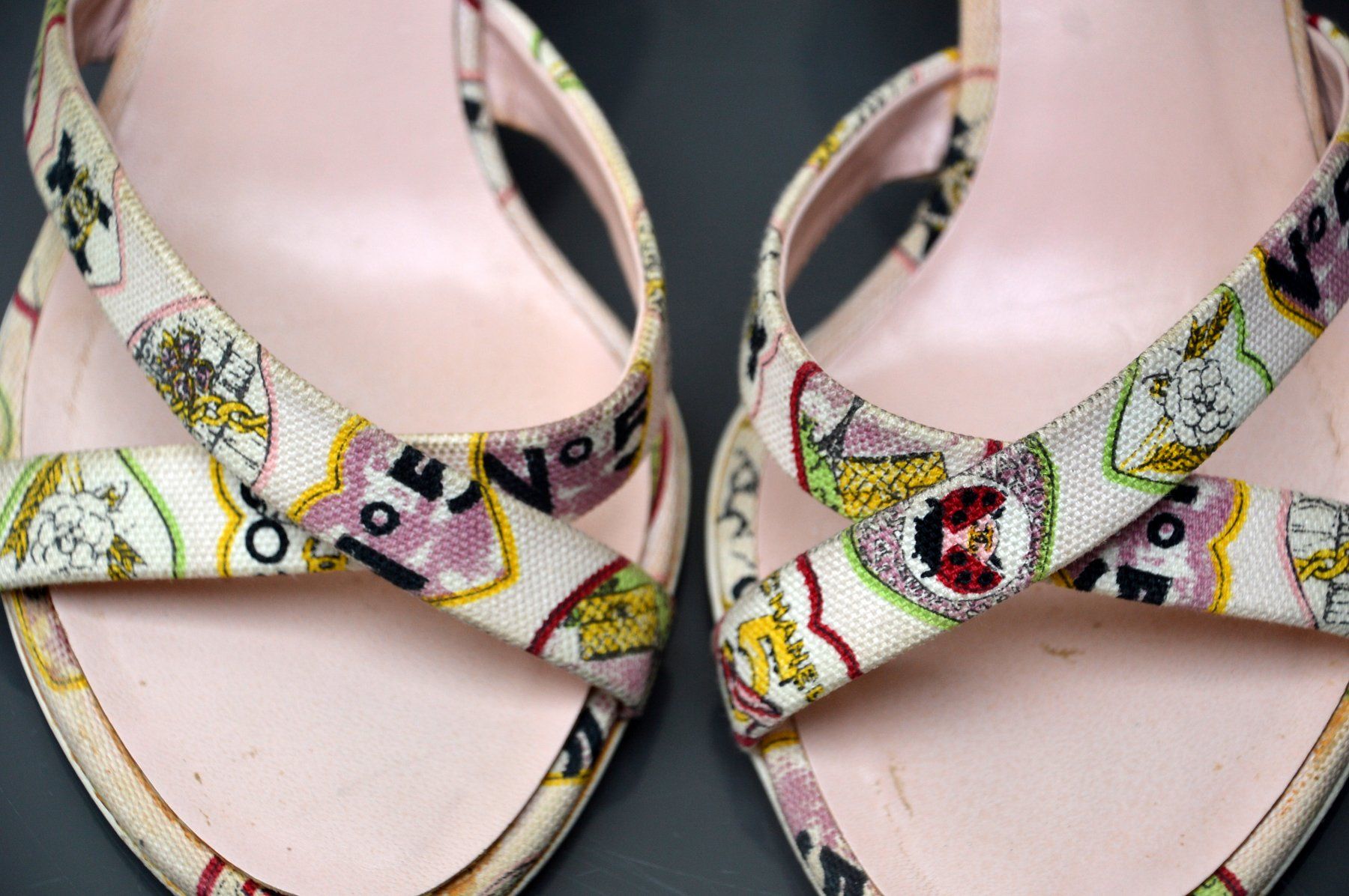 Chanel Scarpe da donna: Sandalen Chanel sandales .36 – Usato da Collonges venduto da Auganien 5