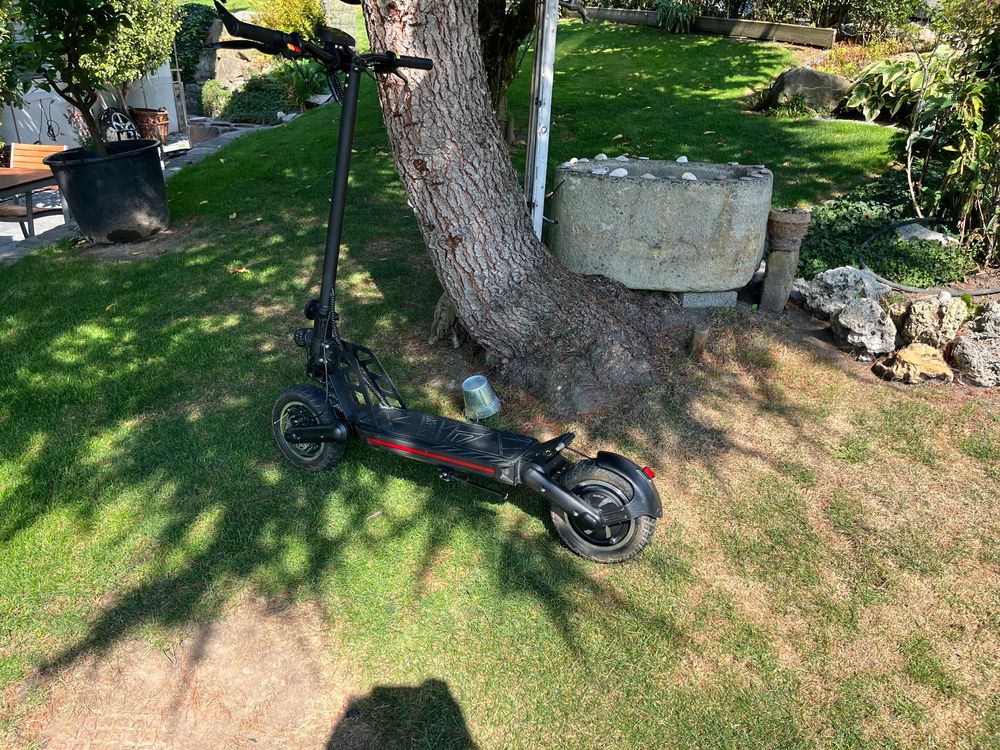 Elektro Scooter Vmax R40 pro 40 km/h, 1000 W, 40 km Kaufen auf Ricardo