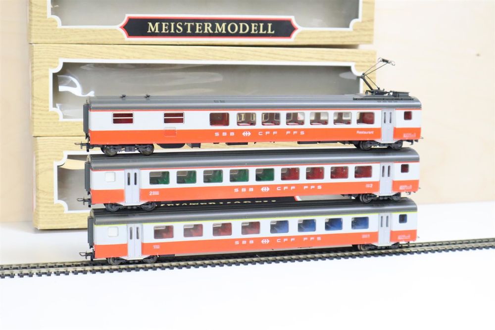 Liliput 3 X Swiss Express Personenwagen H0 - SBB Zug Set | Kaufen Auf ...