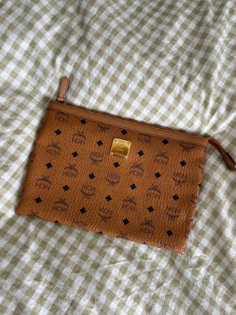 MCM Clutch
