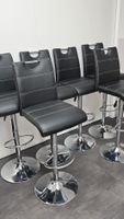 Barhocker Schwarz mit Chrome Füsse