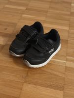 Kinder Turnschuhe schwarz Grösse 24