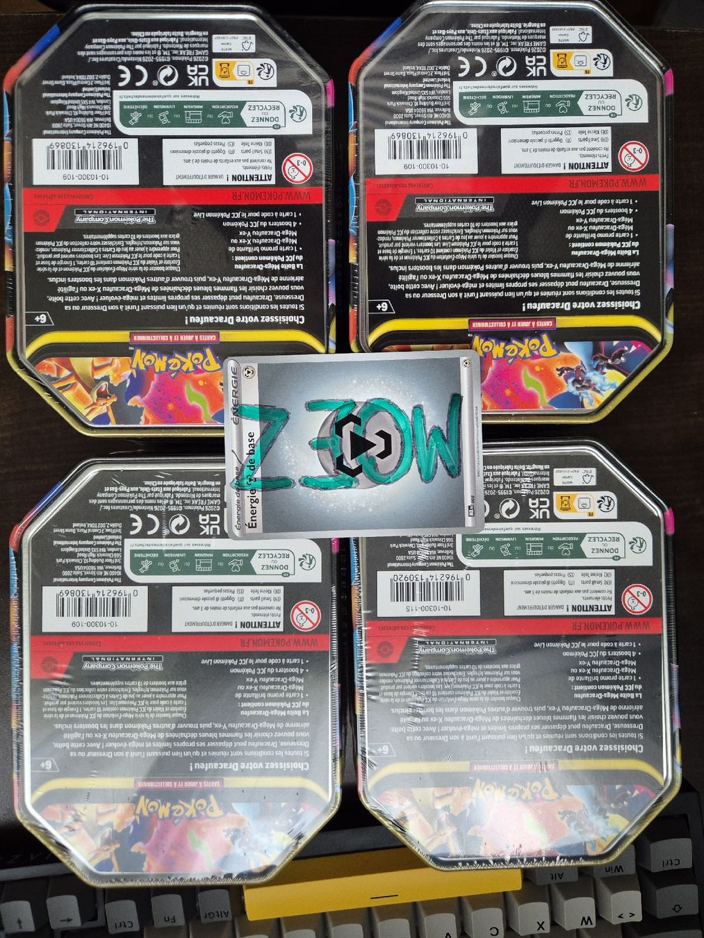 Pokémon Carte collezionabili: Pokémon Pokébox Dracaufeu Fr Scellé – Nuovo e nell'imballaggio originale da Ecublens VD venduto da moe_s767 3