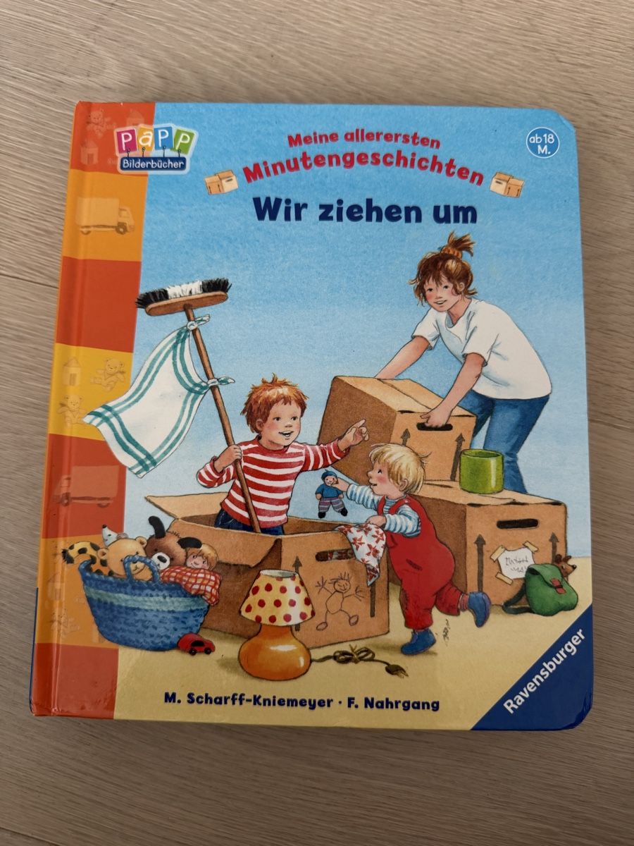 Libri: Buch: Wir ziehen um – Nuovo (secondo la descrizione) da Wallisellen venduto da Nataschab0