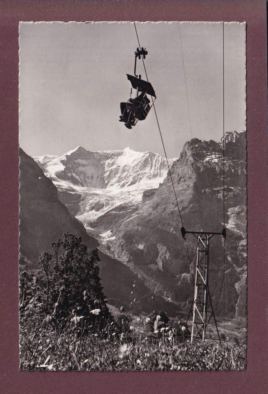 Cartoline postali: BERGBAHN GRINDELWALD-FIRST - Fiescherwand – Usato da Pully venduto da nicecards