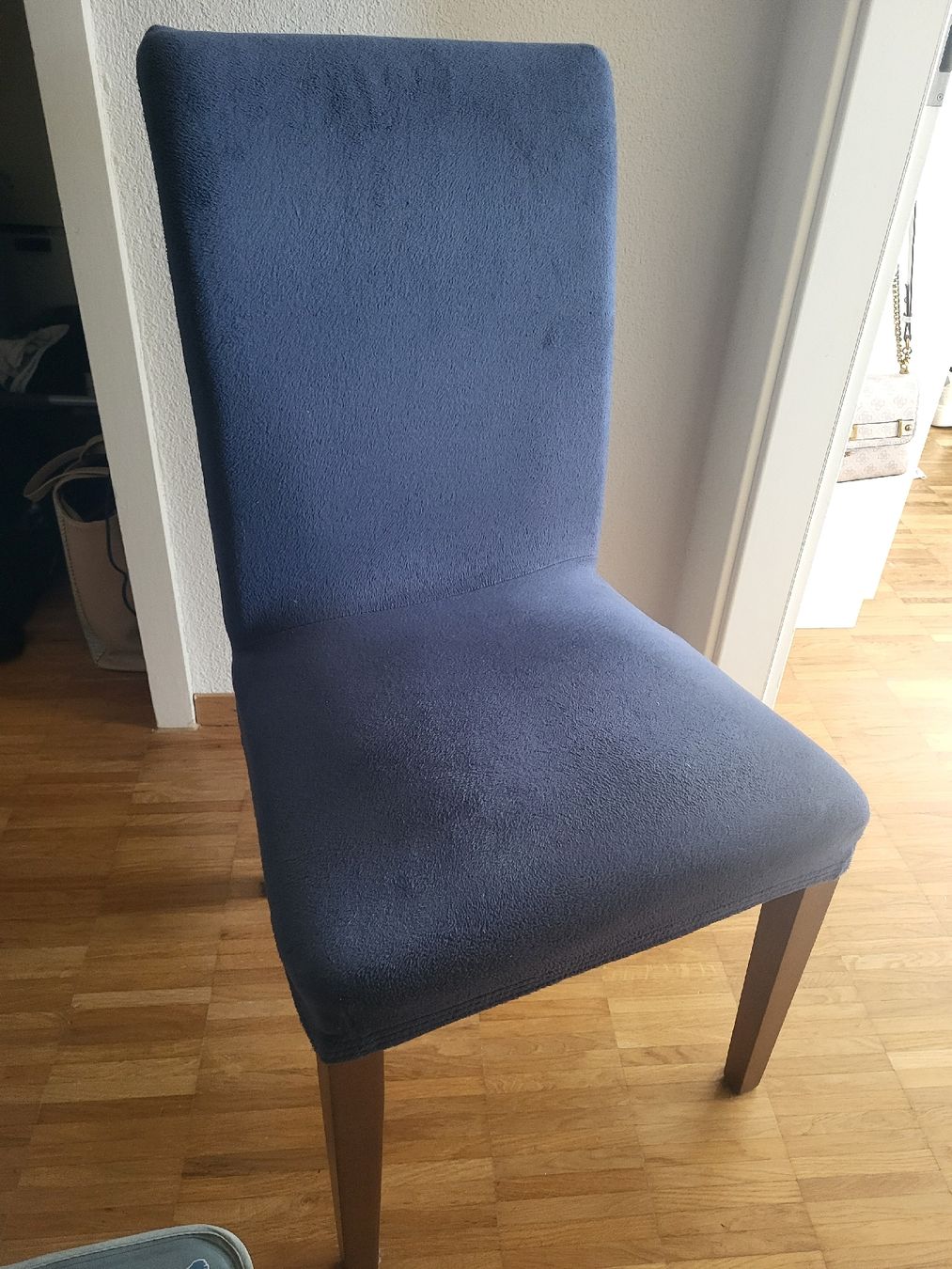 Chaises: 4 Esstischstühle abzugeben – D'occasion à Zürich par bionda2000 1