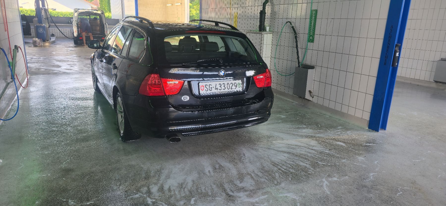 BMW Autos: bmw 320 xdriwe – D'occasion à Wil SG par tot_jl8b 4