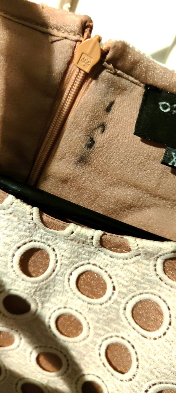 Chanel Vestiti: Pièces de collection > designer > CHANEL – Usato da Biel/Bienne venduto da notfun 3