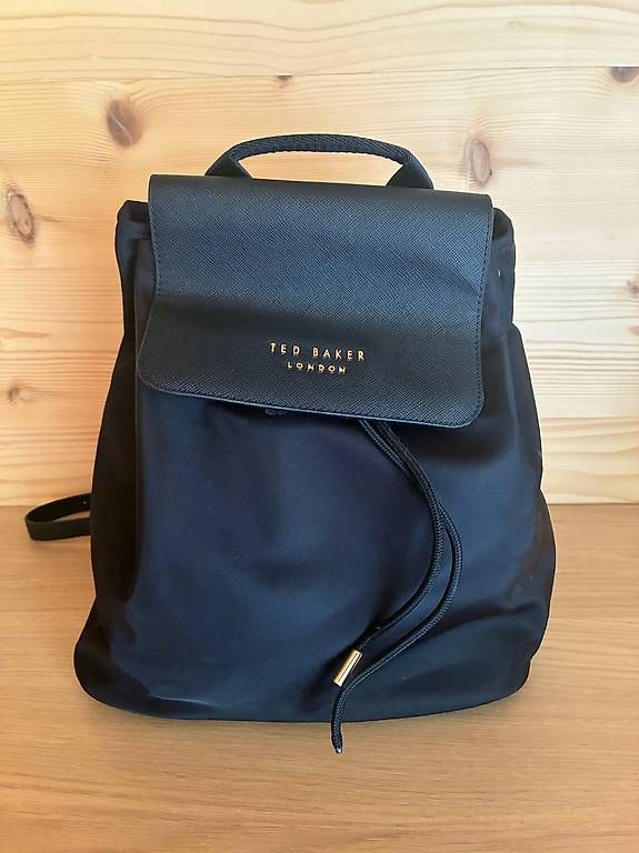 Zaini: Rucksack  – Usato da Alpnachstad venduto da sin_v7ms