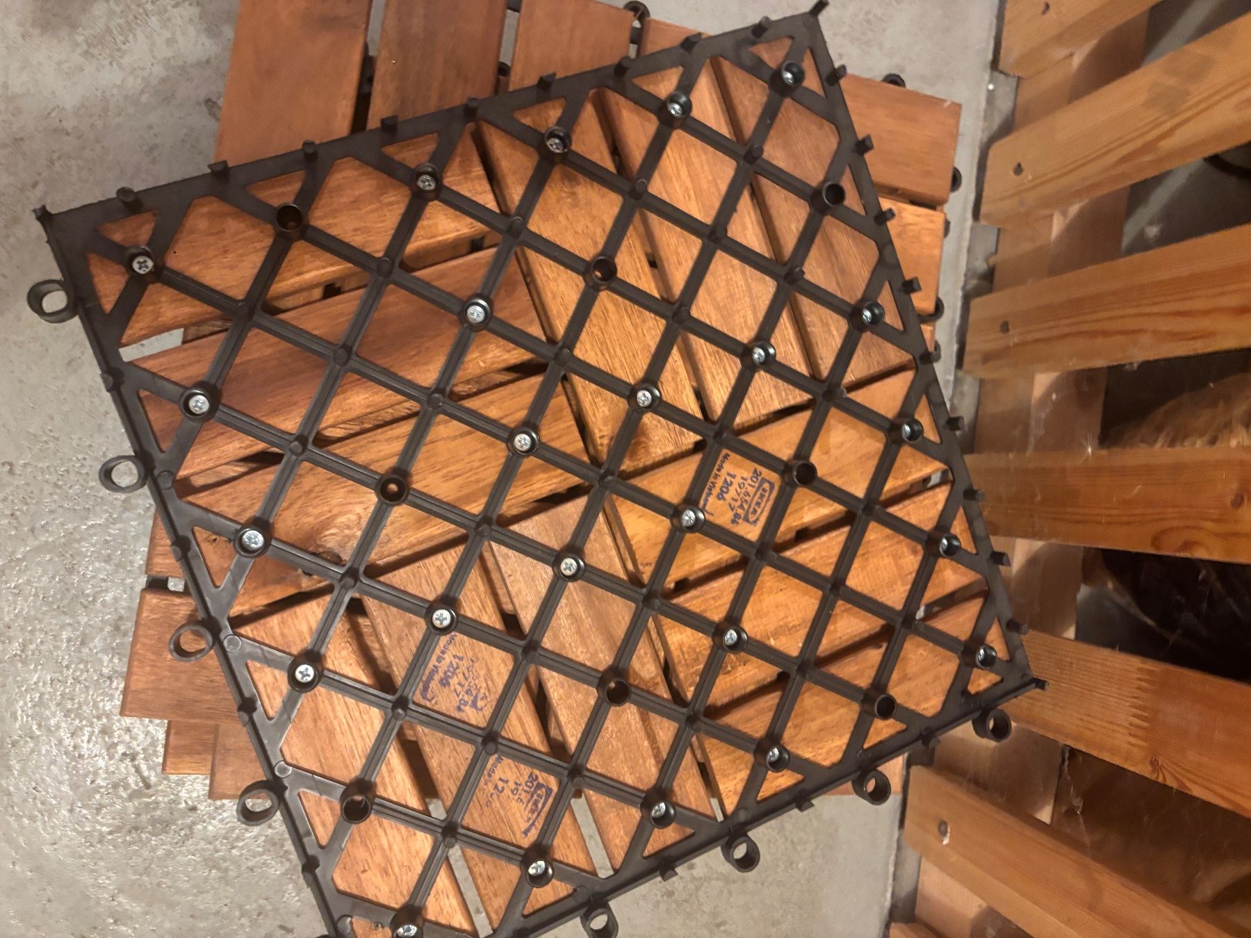 Ikea Rivestimenti per pavimenti: Ikea Runnen / Bodenplatten Balkon oder Terasse – Nuovo (secondo la descrizione) da Bern venduto da West73 1