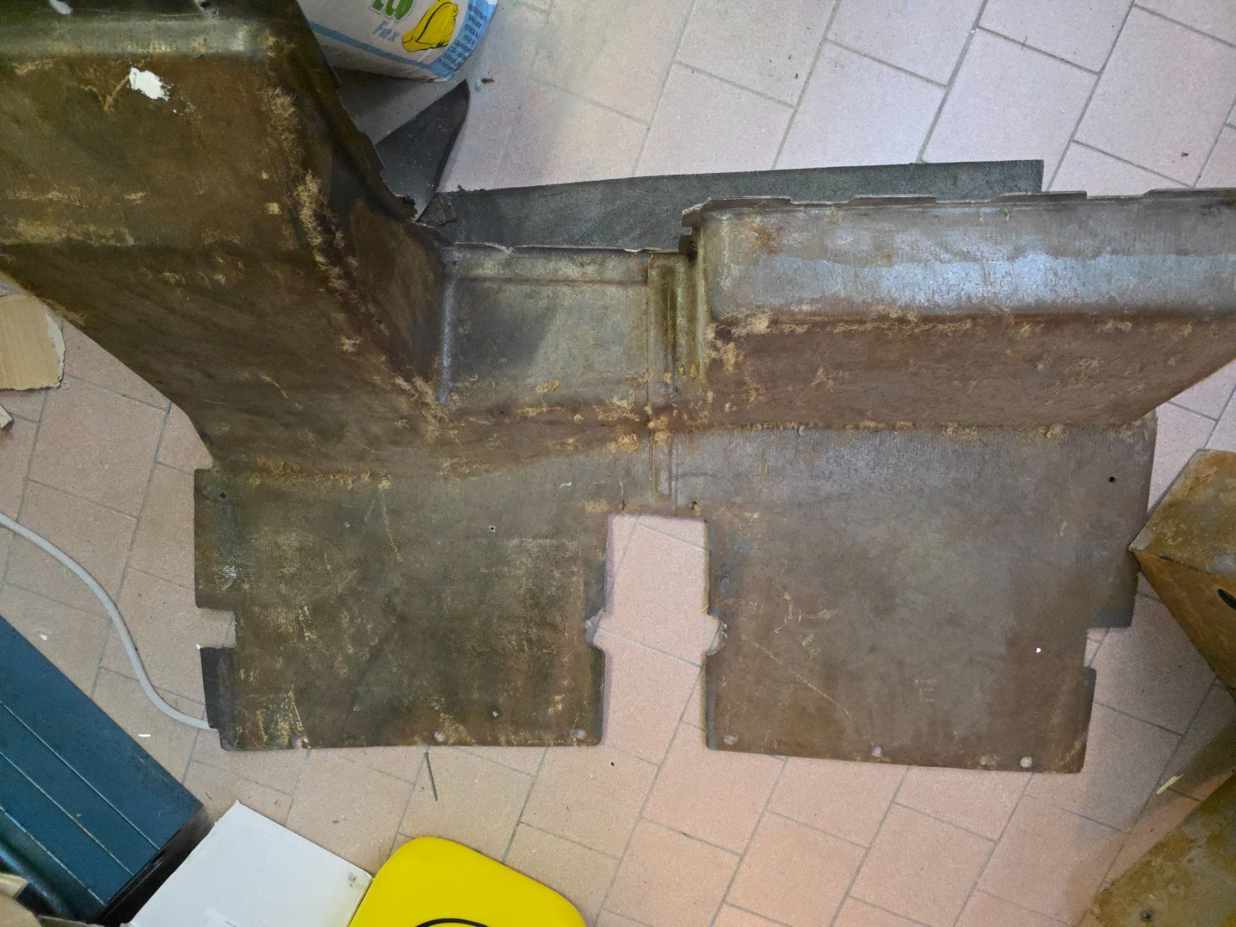Renault Tutti pezzi di ricambio auto: Renault 5 Turbo 1 – Usato da Alpnach Dorf venduto da Claudio1488