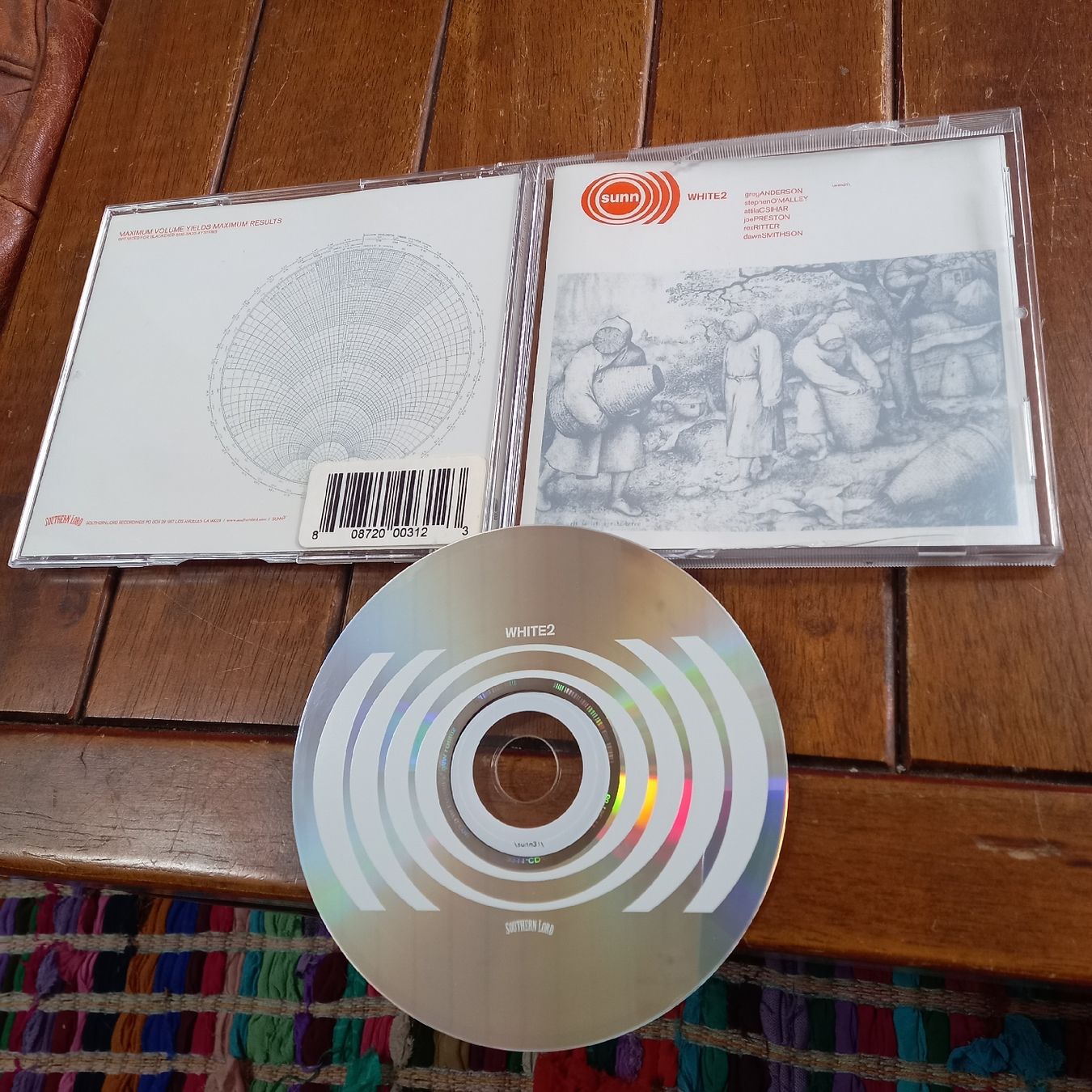 CDs: Sunn O))) - White 2 – D'occasion à St-Cergue par VeganWarrior