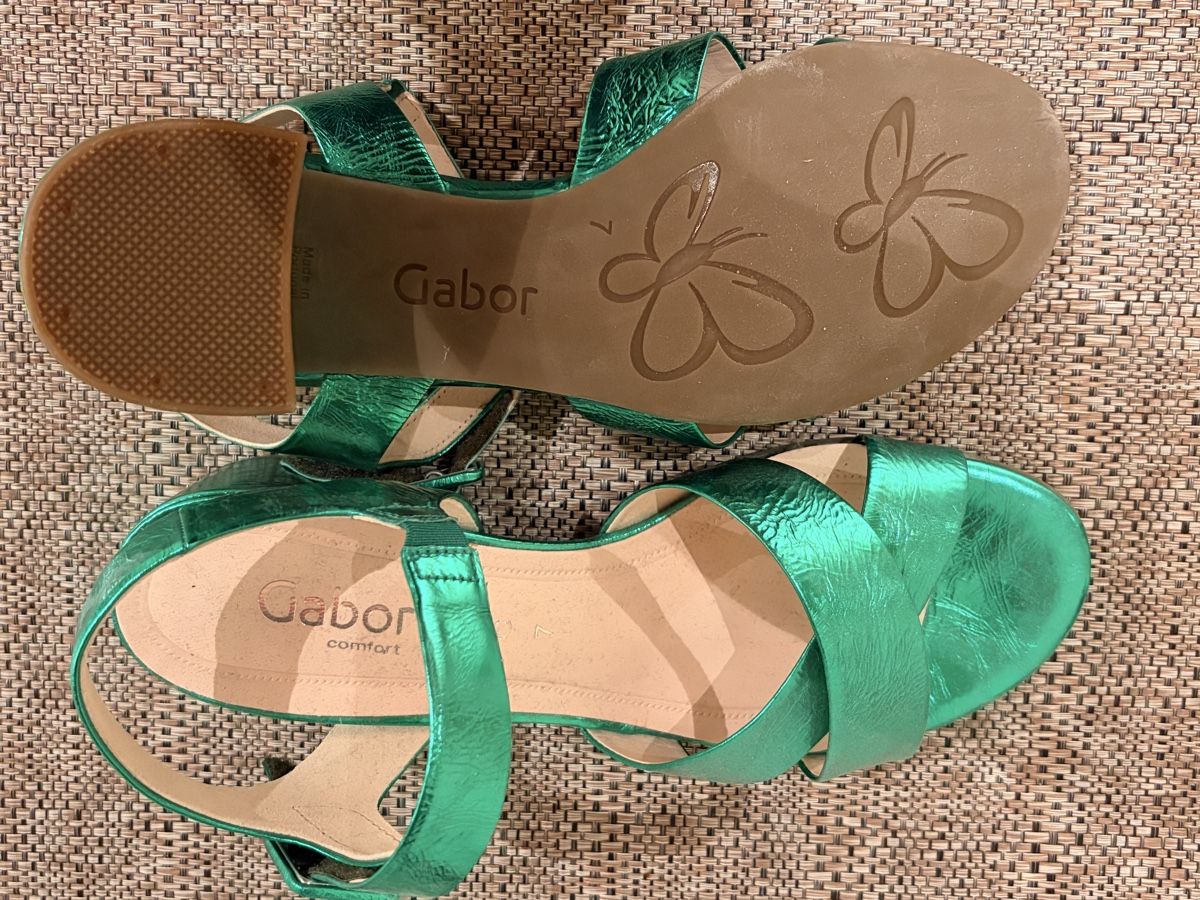 Gabor Scarpe da donna: Gabor Sandalen metallic Tannengrün – Nuovo (secondo la descrizione) da Zürich venduto da szw_lvm7 2