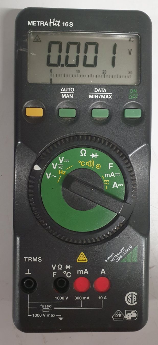 Mesurer: Metrahit 16S super Multimeter leider defekt – Défectueux à Horw par Arta20000