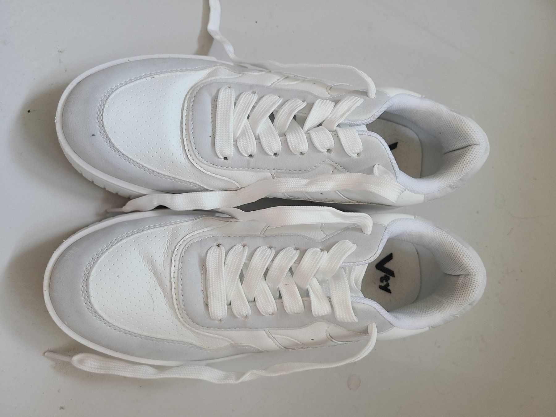 Scarpe da donna: Schuhe Gr.38 – Usato da Muhen venduto da mirjamdaetwyler