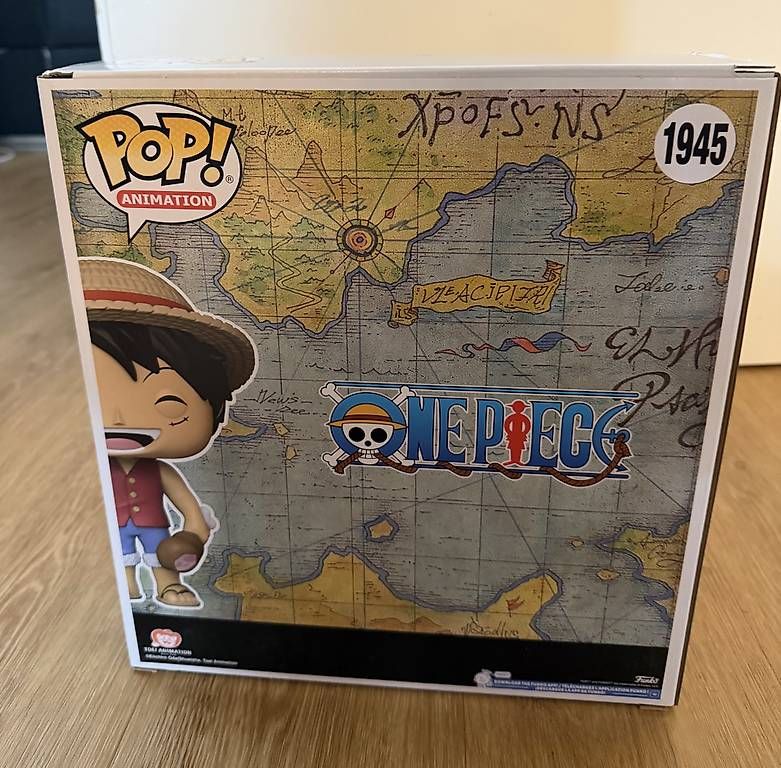 Statuette: Funko pop One Piece 1945 Monkey D. Luffy – Usato da Emmen venduto da kat_ltp2 1