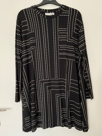 MASAI schönes Kleid Gr S schwarz NEU