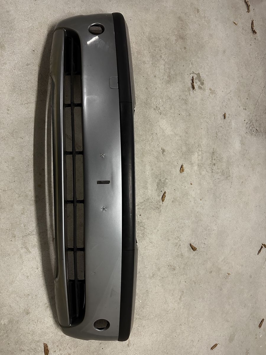 BMW Toutes les pièces auto: Stossstange E46 Facelift – D'occasion à Bibern SH par Opia94