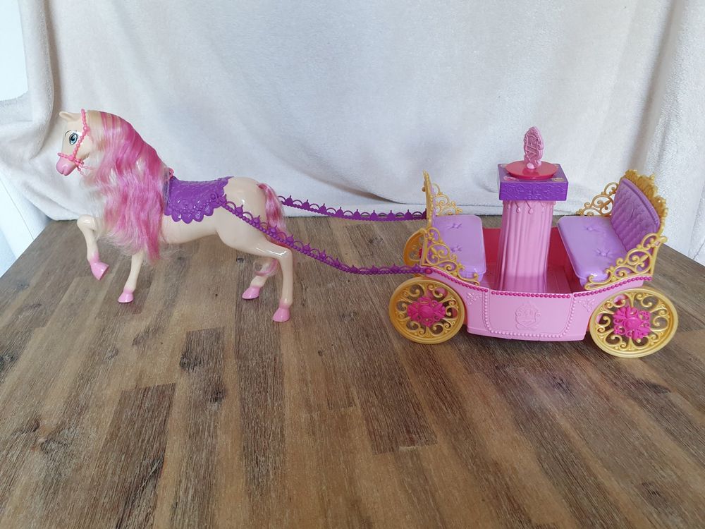 Barbie Kutsche Mit Pferd