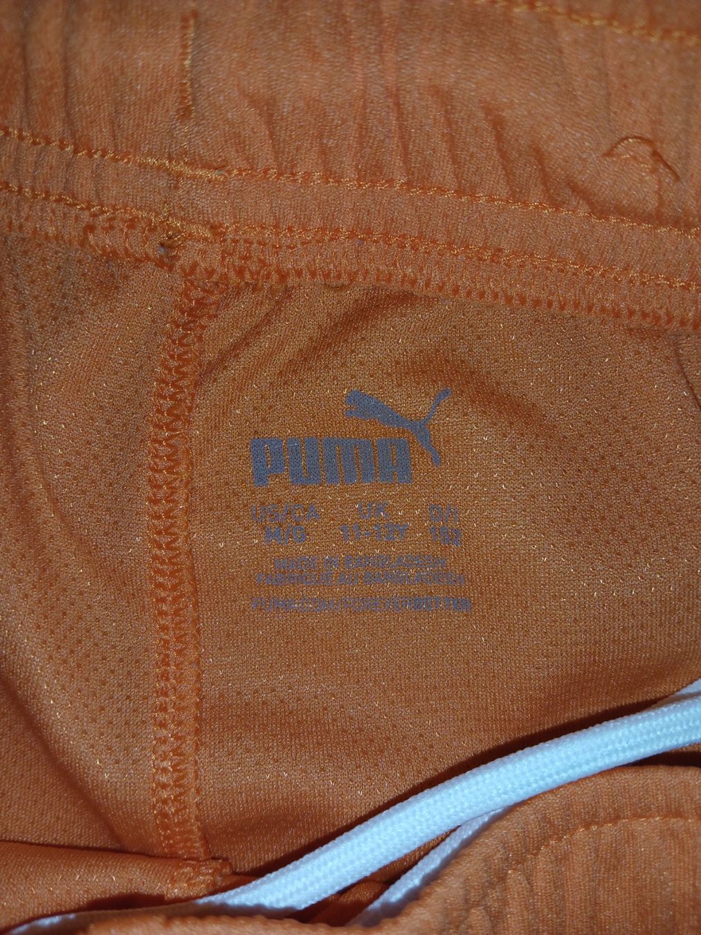 Puma Pantaloni: Puma Sporthose 152 eher klein geschnitten – Usato da Fislisbach venduto da Coffeeinthemorning 1