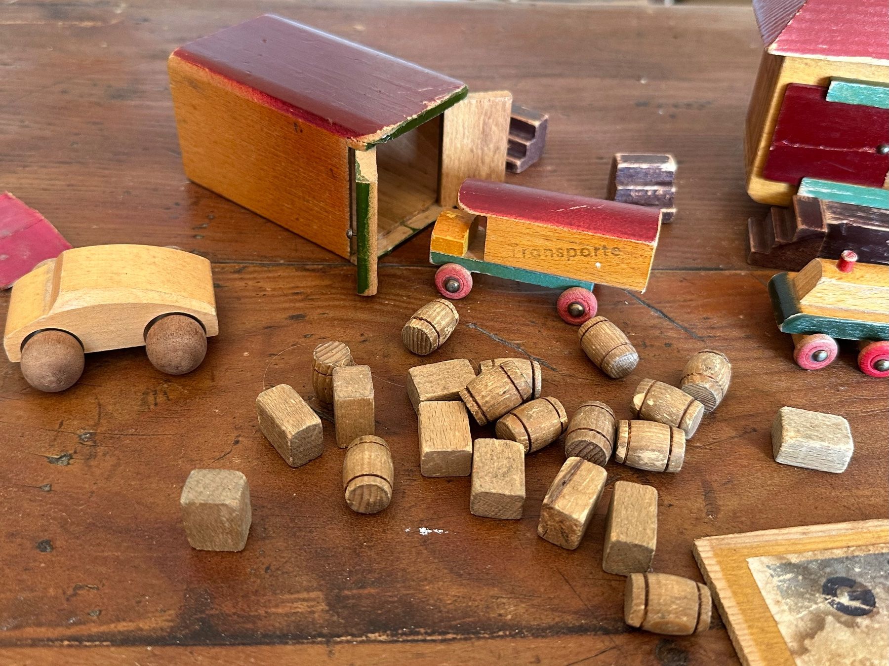 Giocattoli: Antiker Holzbaukasten, Güterbahnhof – Usato da Seltisberg venduto da quadartswiss 3