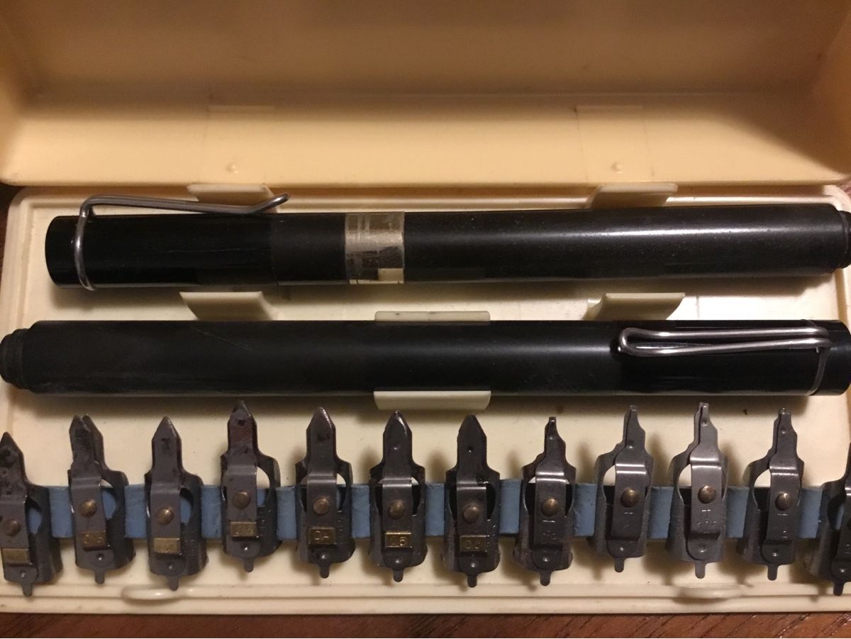 Pelikan Penna & Evidenziatori: Pelikan Kaligraphie Set – Usato da Schlieren venduto da Jeajet 2